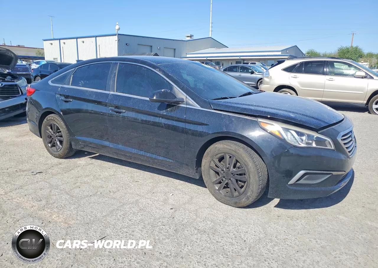 2016 Hyundai Sonata Se VIN:5NPE24AF4GH410016 - 4