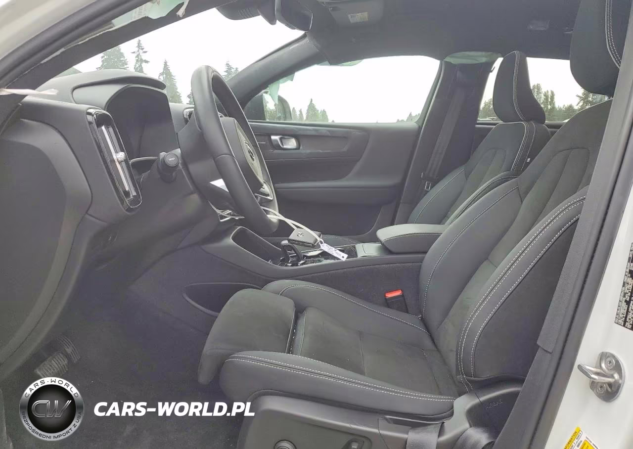 2023 Volvo C40 Recharge Ultimate VIN:YV4ED3GM7P2058526 - 7