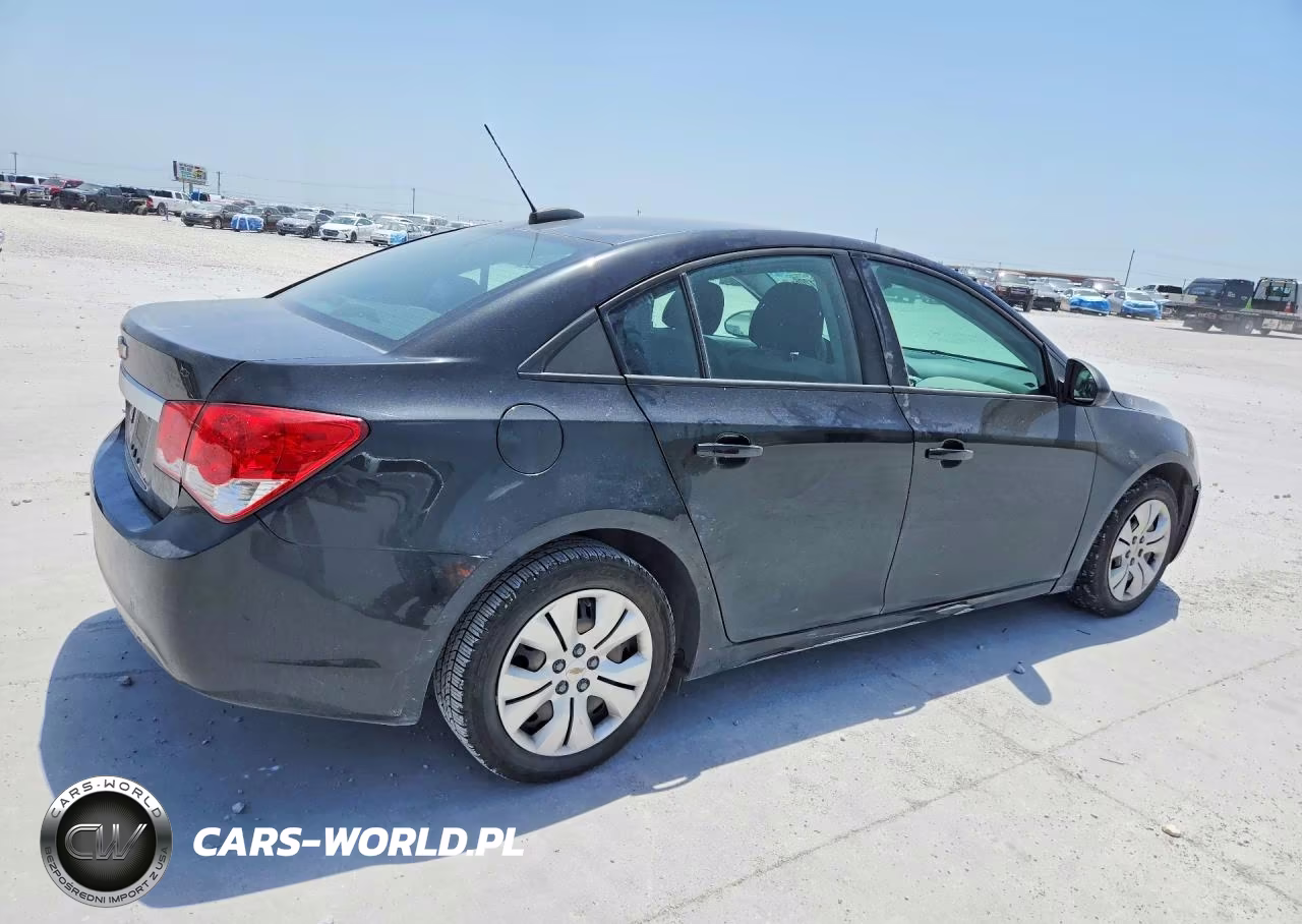 2016 Chevrolet Cruze Limited Ls VIN:1G1PC5SH8G7217456 - 3