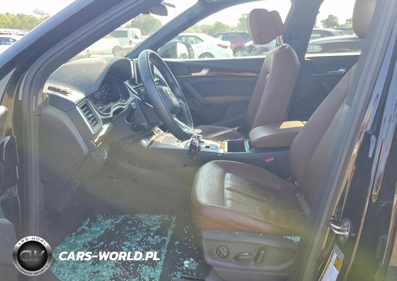 2018 Audi Q5 Premium Plus VIN:WA1BNAFY2J2104115 - 7