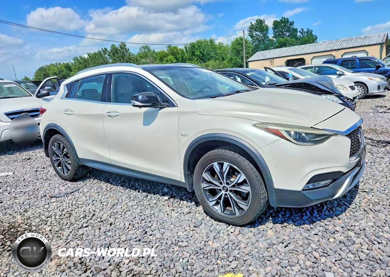 2018 Infiniti Qx30 Premium VIN:SJKCH5CR3JA052468 - 4