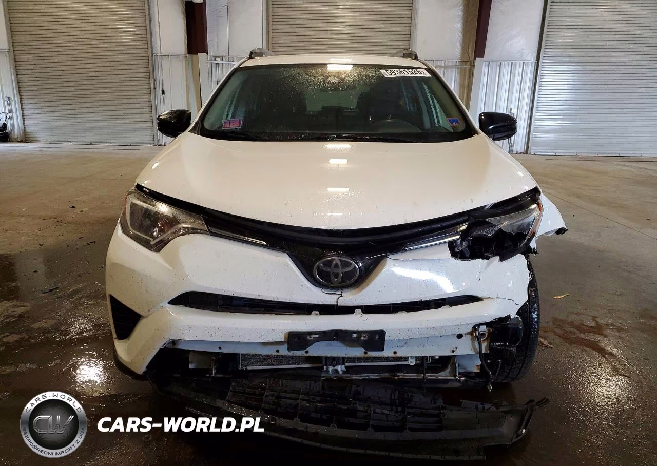 2018 Toyota Rav4 Le VIN:JTMBFREV6JJ186834 - 5