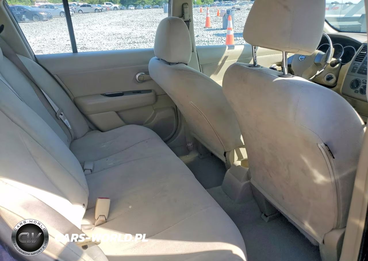 2007 Nissan Versa 1.8 S VIN:3N1BC13E57L429437 - 10