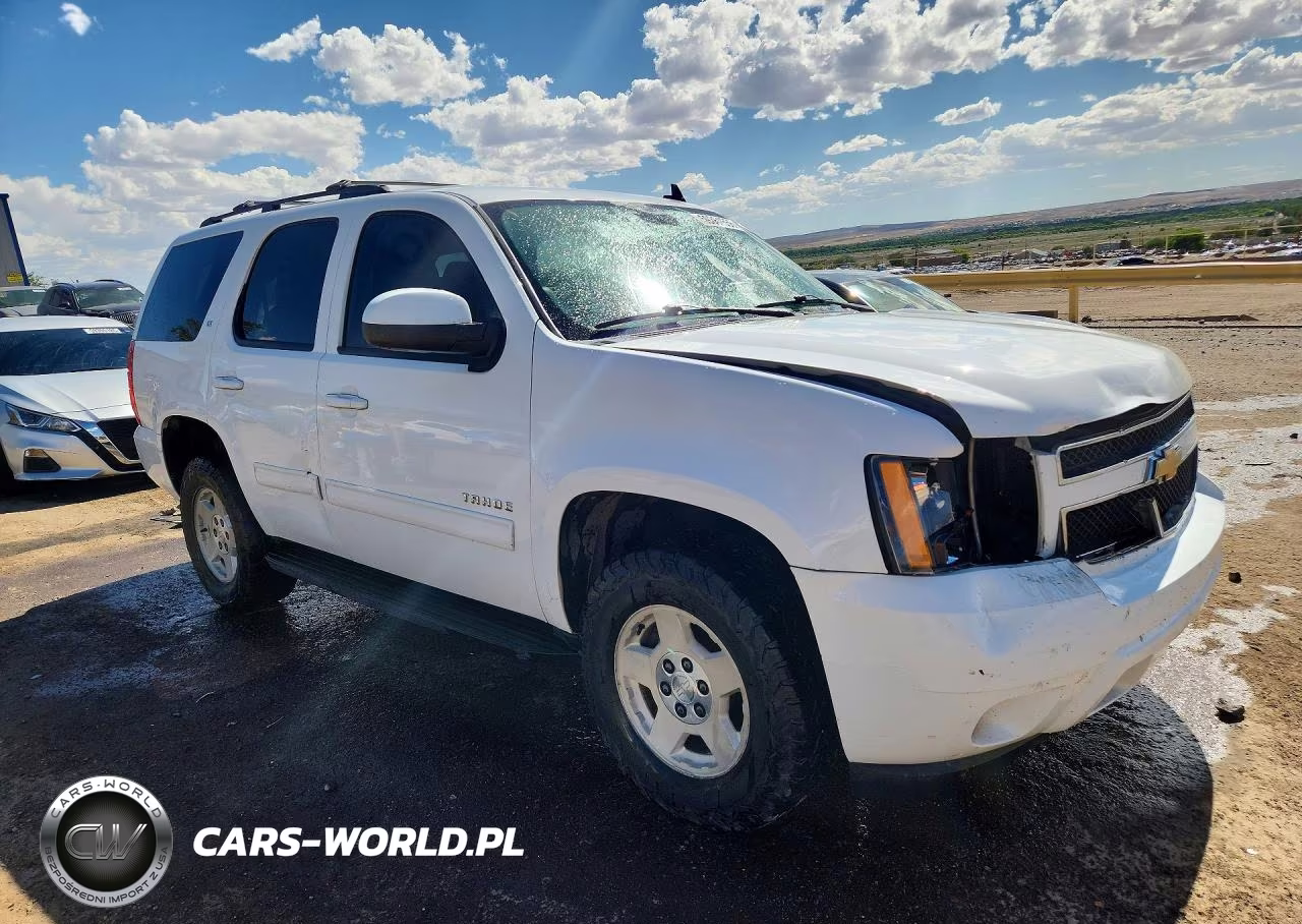 2011 Chevrolet Tahoe K1500 Lt VIN:1GNSKBE06BR245575 - 4