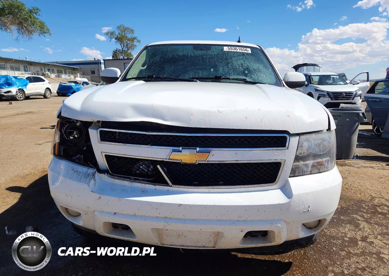2011 Chevrolet Tahoe K1500 Lt VIN:1GNSKBE06BR245575 - 5