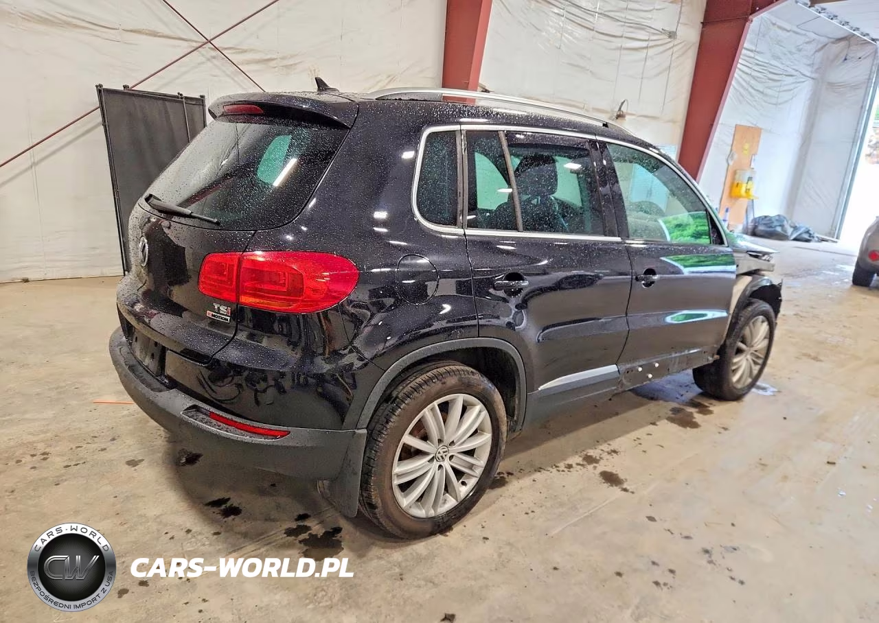 2016 Volkswagen Tiguan S VIN:WVGBV7AX6GW516672 - 3