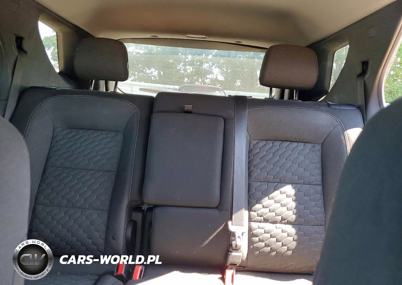 2019 Chevrolet Equinox Lt VIN:3GNAXUEV3KL266380 - 10