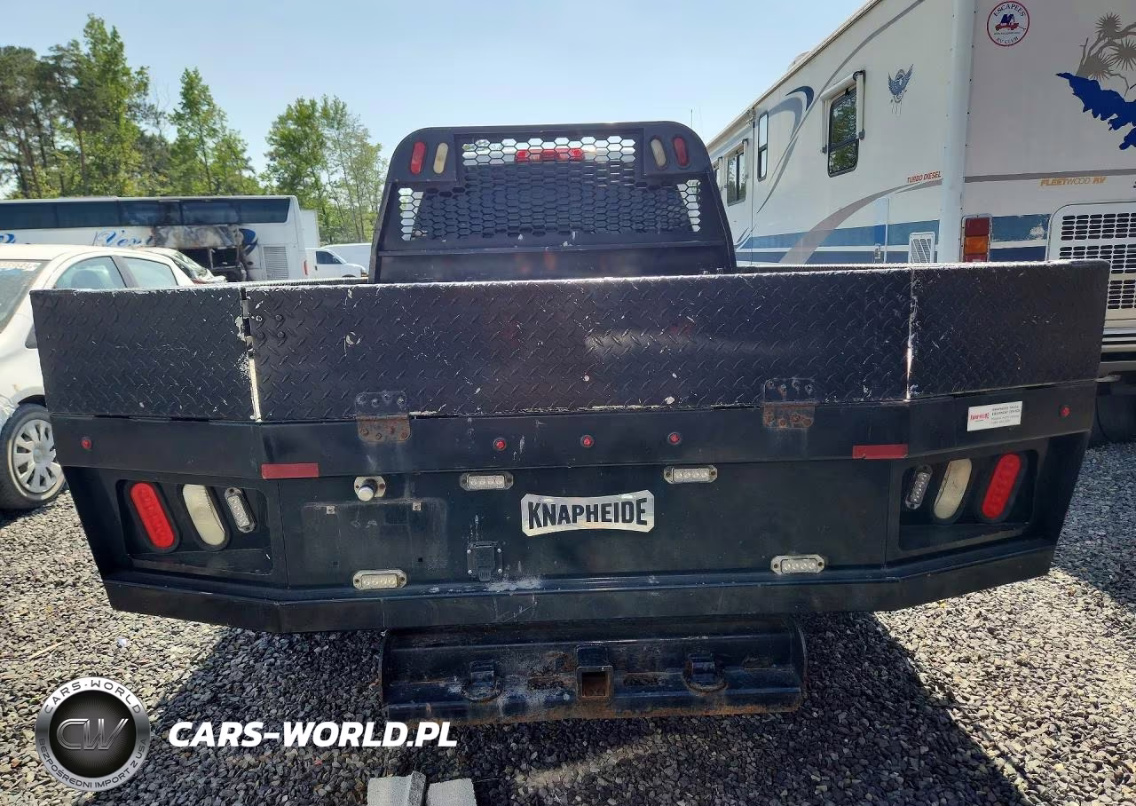 2017 Chevrolet Silverado C3500 VIN:1GB4CYCG1HF171921 - 6