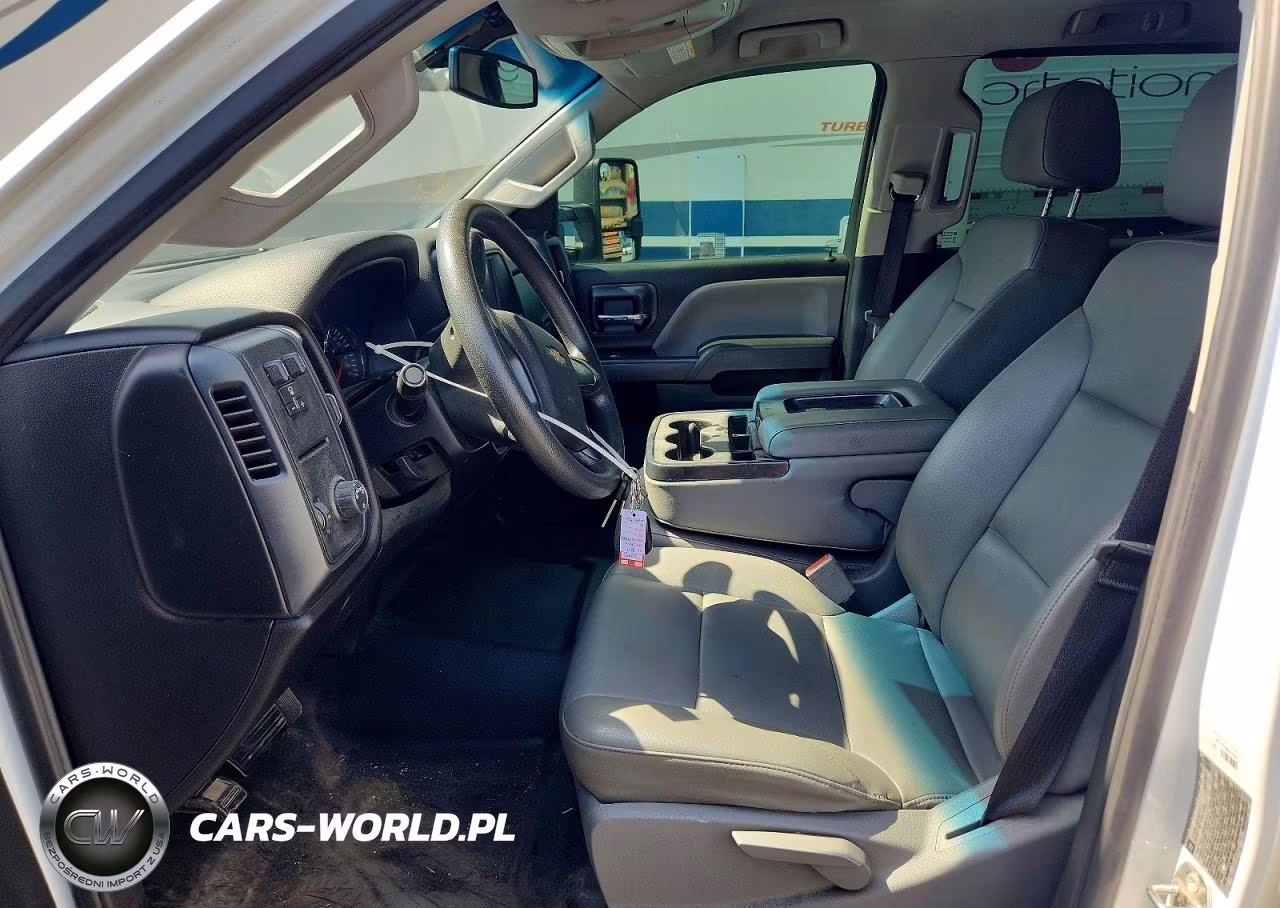 2017 Chevrolet Silverado C3500 VIN:1GB4CYCG1HF171921 - 7