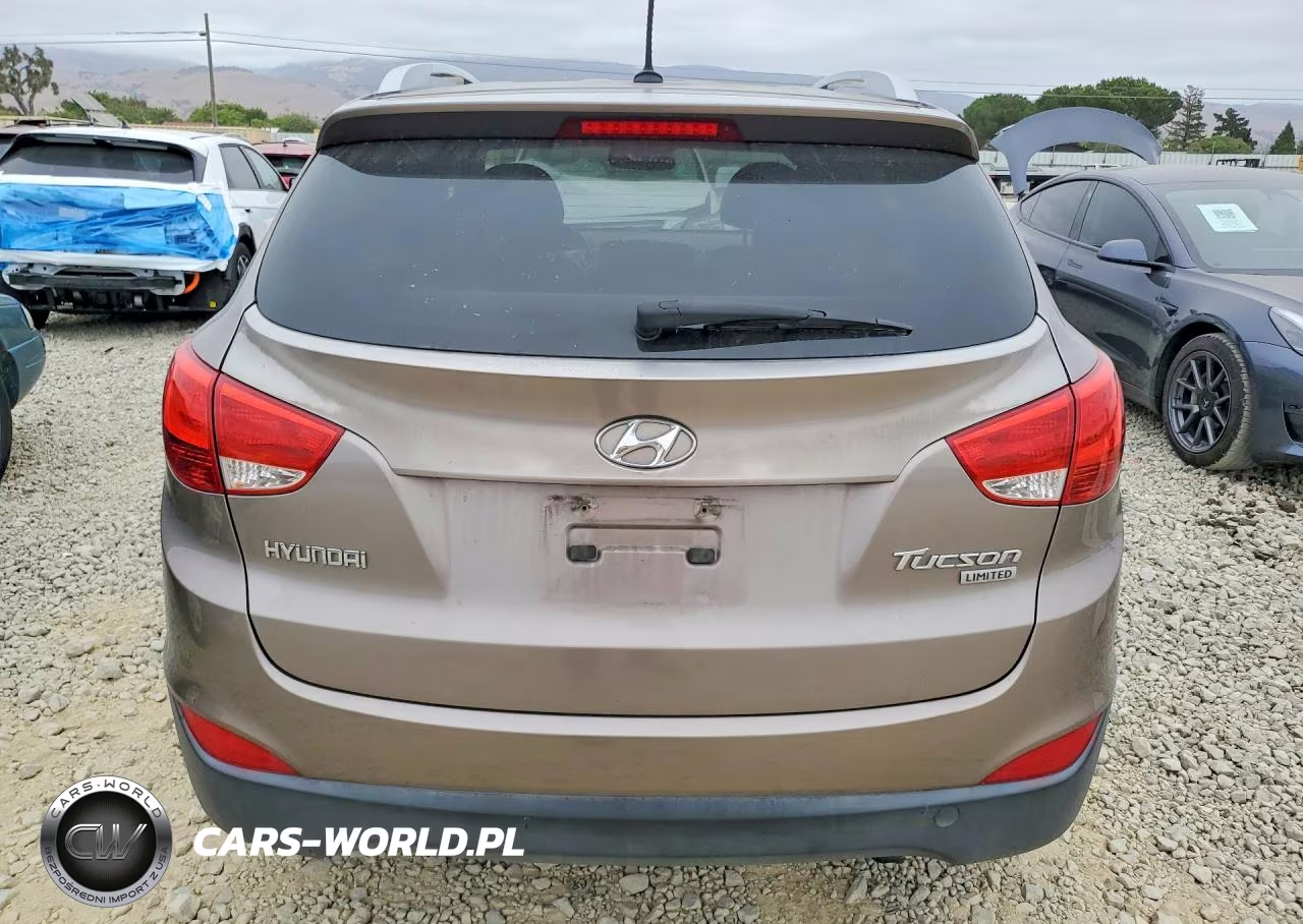 2012 Hyundai Tucson Limited VIN:KM8JU3AC3CU343803 - 6