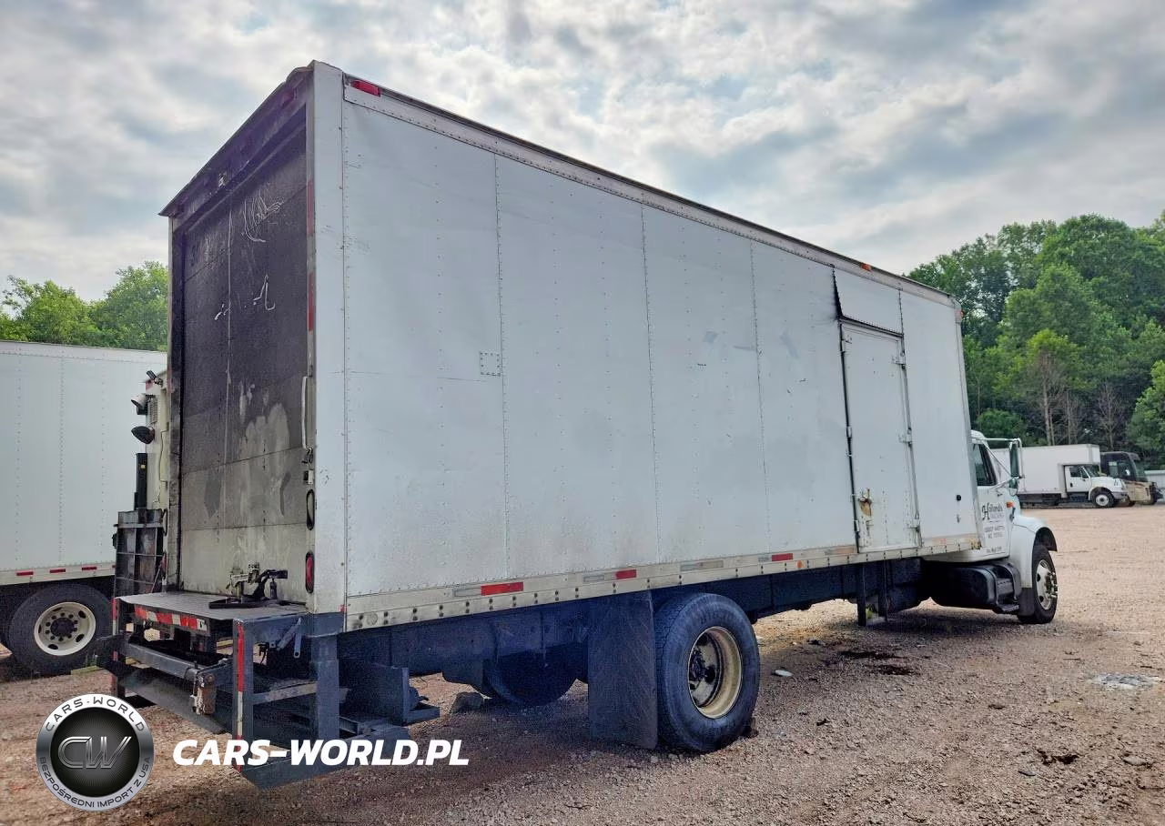 2000 International 4700 Box Truck VIN:1HTSCABM7YH235064 - 3