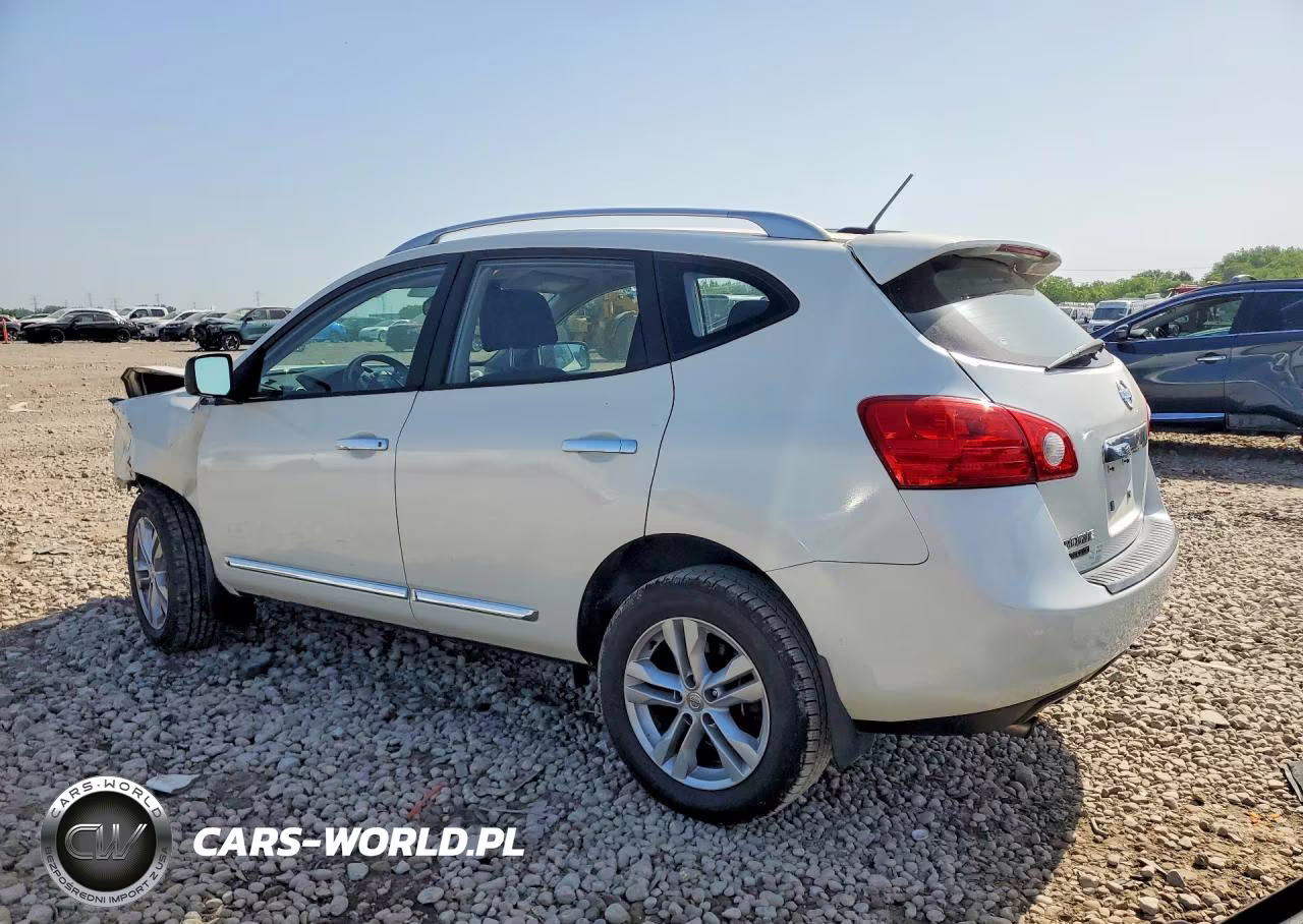 2015 Nissan Rogue Select S VIN:JN8AS5MT1FW657111 - 2