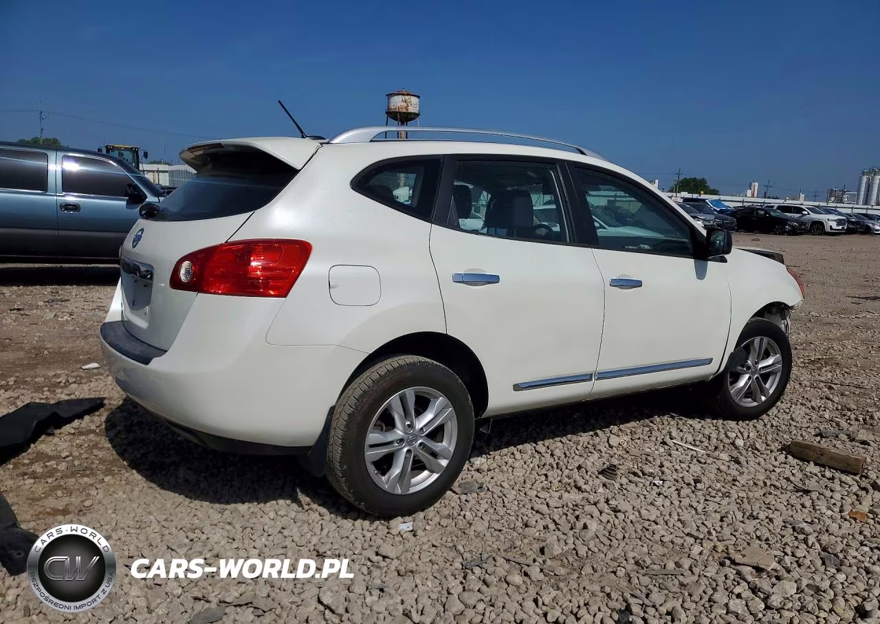 2015 Nissan Rogue Select S VIN:JN8AS5MT1FW657111 - 3