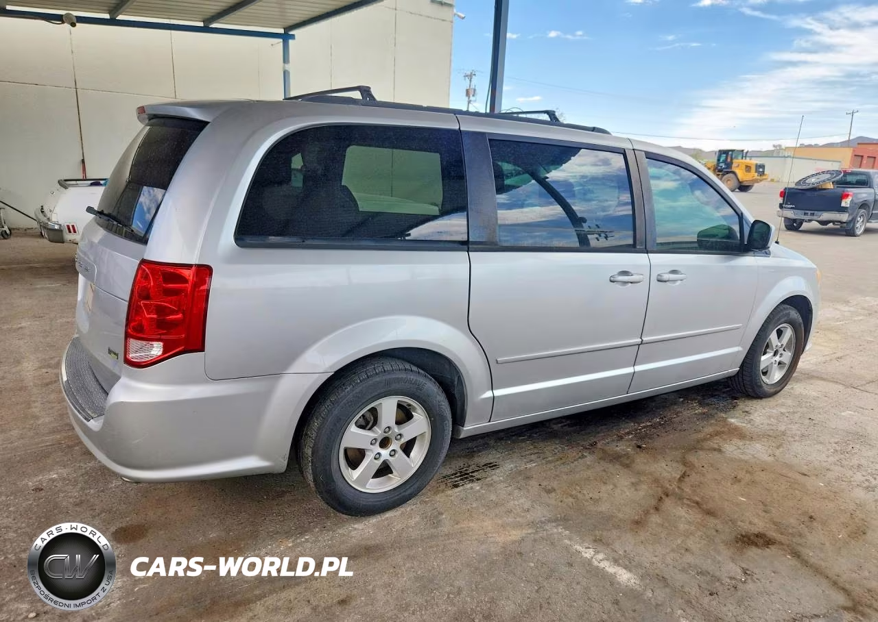 2012 Dodge Grand Caravan Sxt VIN:2C4RDGCGXCR379127 - 3