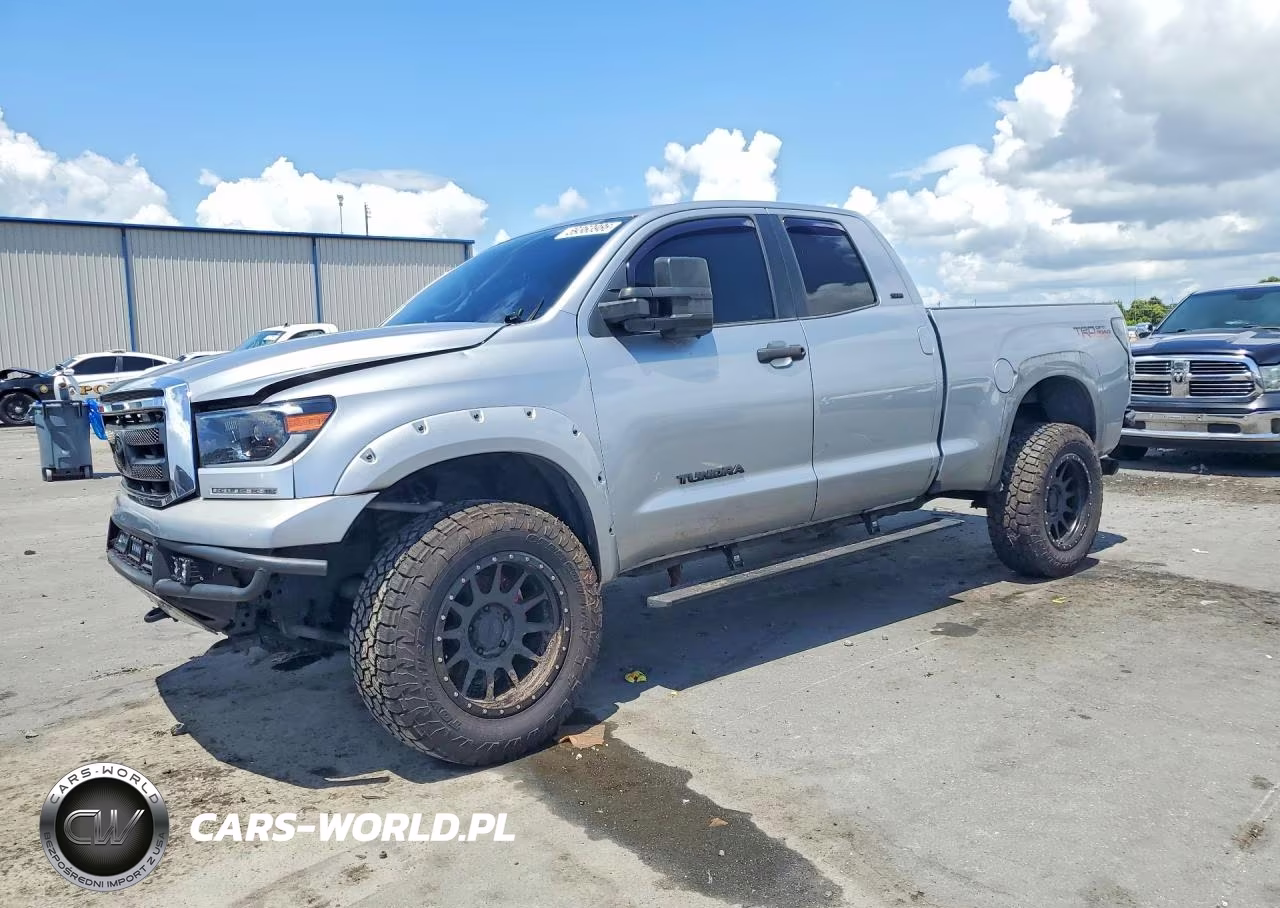 2013 Toyota Tundra Double Cab Sr5 – zdjęcie 1 z 12