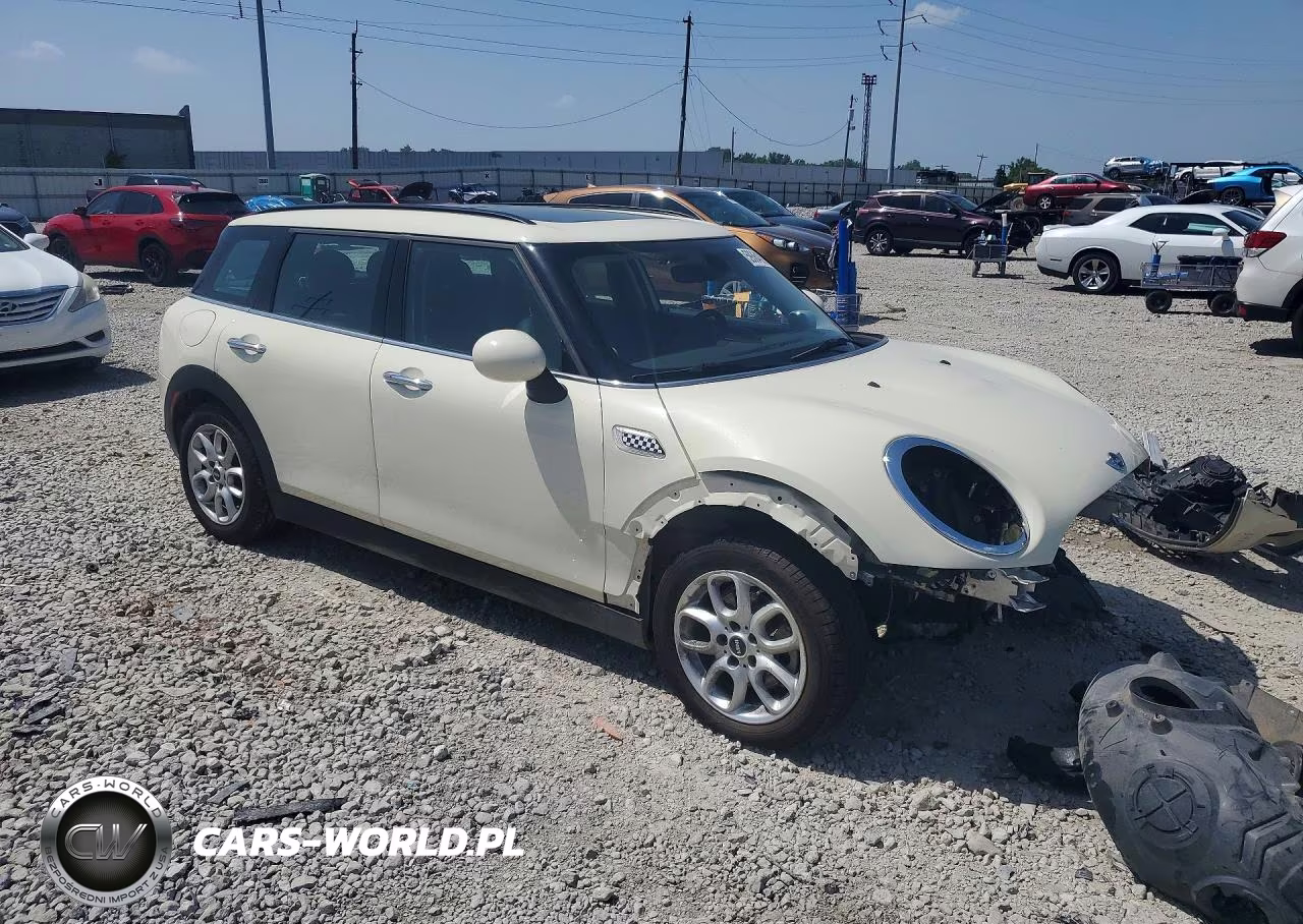 2017 Mini Cooper Clubman All4 VIN:WMWLU1C5XH2F28255 - 4