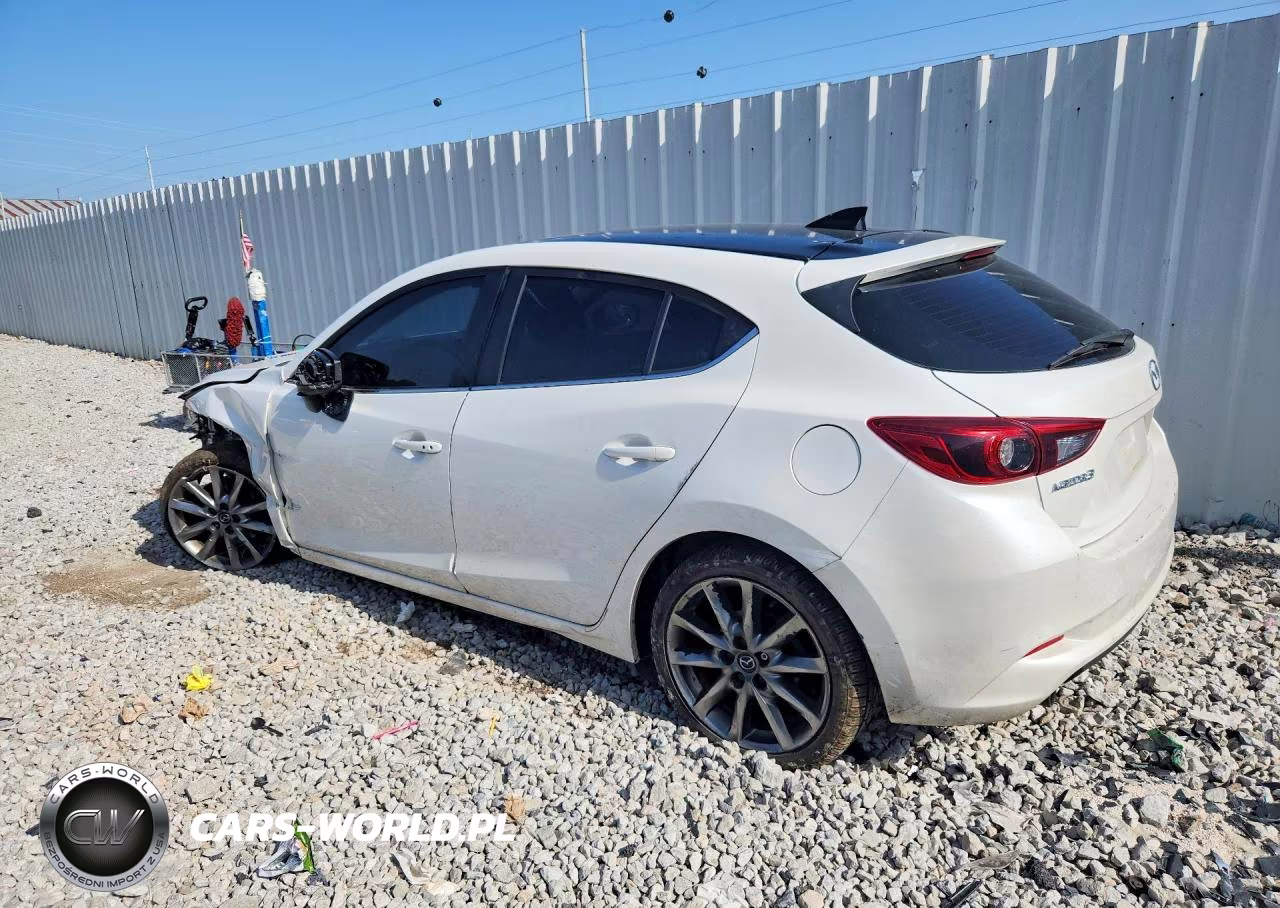 2018 Mazda 3 Grand Touring VIN:3MZBN1M39JM175962 - 2
