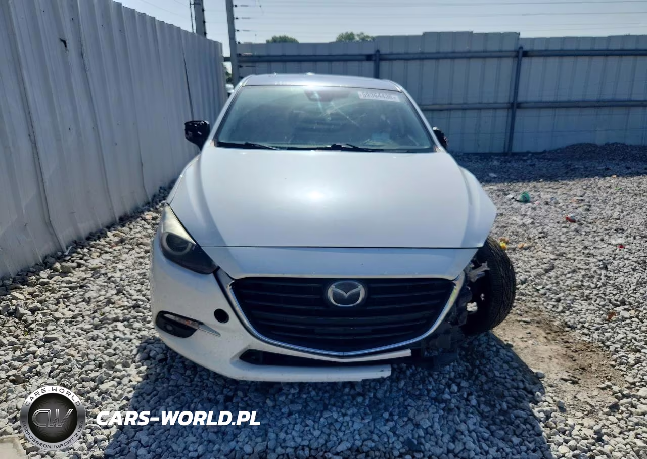 2018 Mazda 3 Grand Touring VIN:3MZBN1M39JM175962 - 5