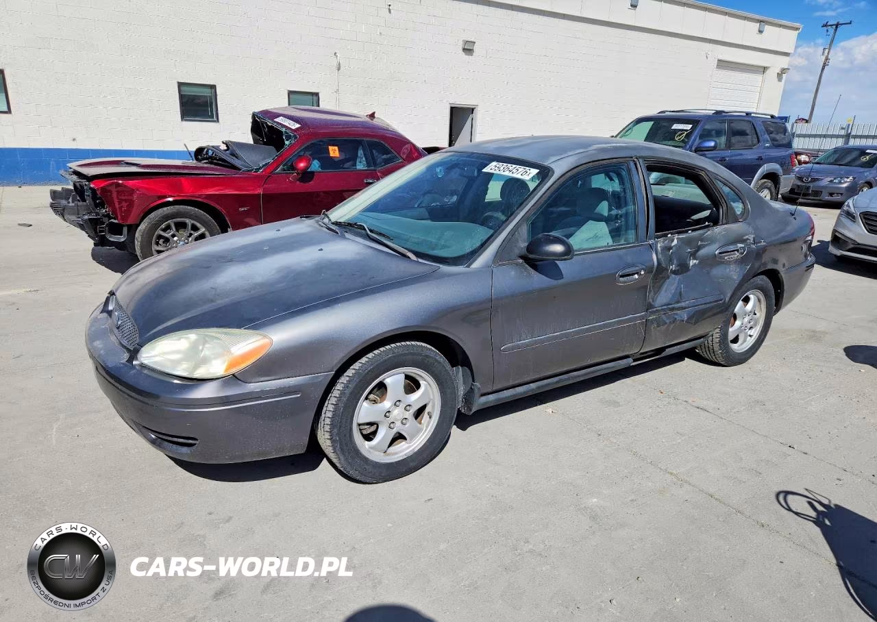 2005 Ford Taurus Se