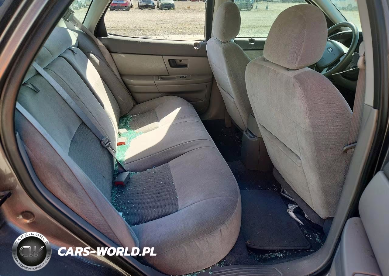 2005 Ford Taurus Se VIN:1FAFP53UX5A235496 - 10