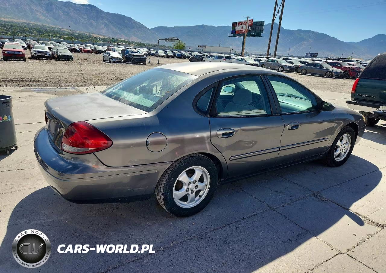 2005 Ford Taurus Se VIN:1FAFP53UX5A235496 - 3