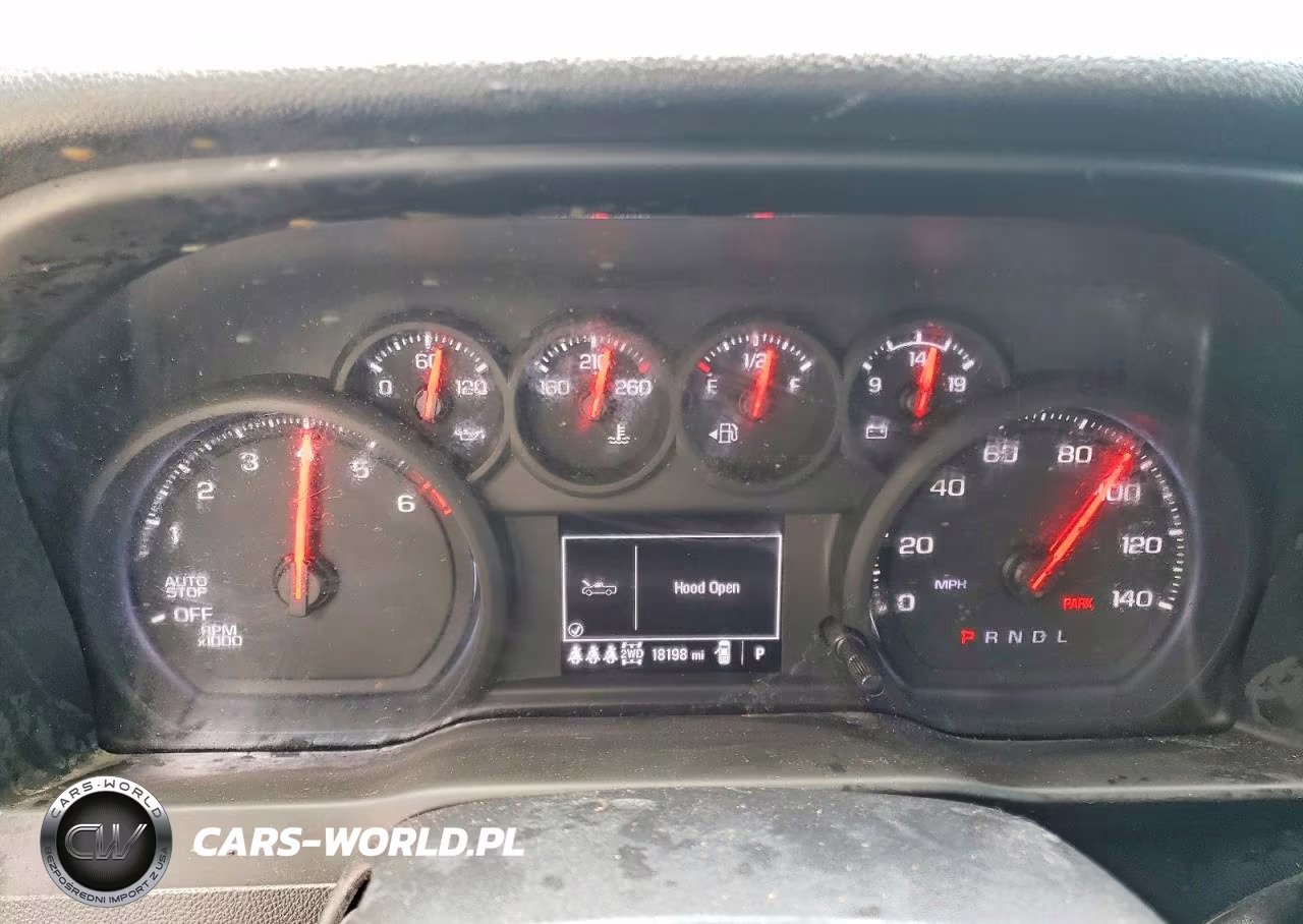 2026 Chevrolet Silverado K1500 Trail Boss Custom VIN:3GCUKCEDXTG108635 - 9