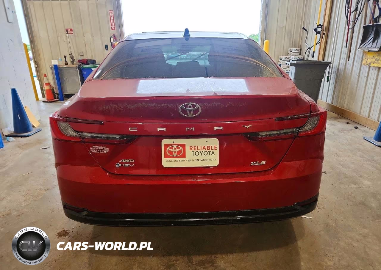 2026 Toyota Camry Xle VIN:4T1DBADK0TU042660 - 6