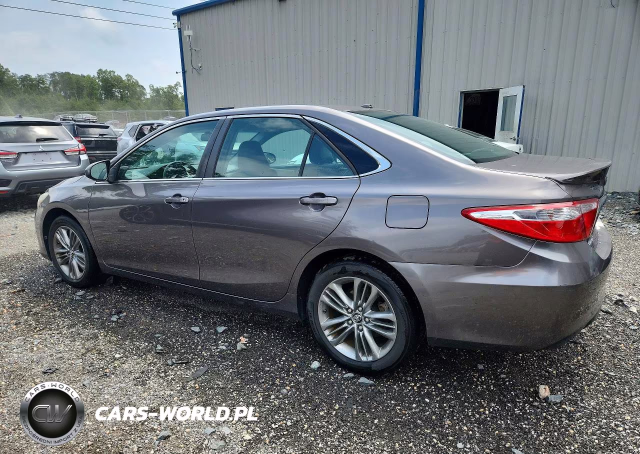 2017 Toyota Camry Le VIN:4T1BF1FK8HU383644 - 2