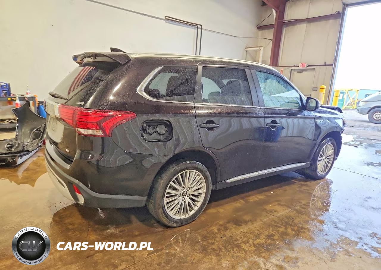 2020 Mitsubishi Outlander VIN:JA4J24A56LZ038813 - 3