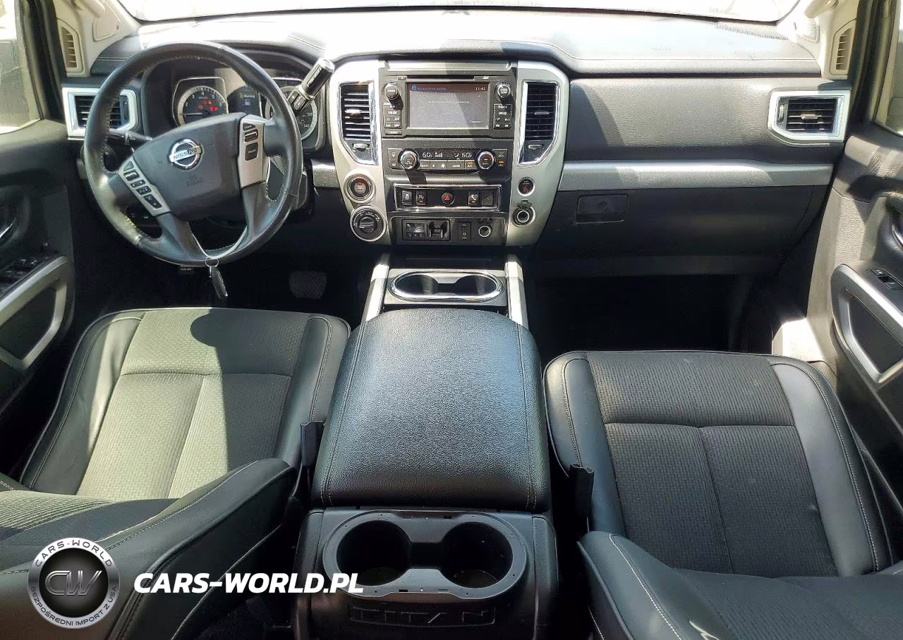 2018 Nissan Titan Pro-4X VIN:1N6AA1E55JN504346 - 8