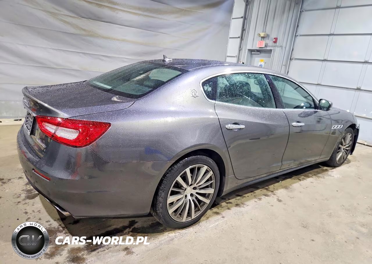 2018 Maserati Quattroporte S VIN:ZAM56YRA2J1293132 - 3