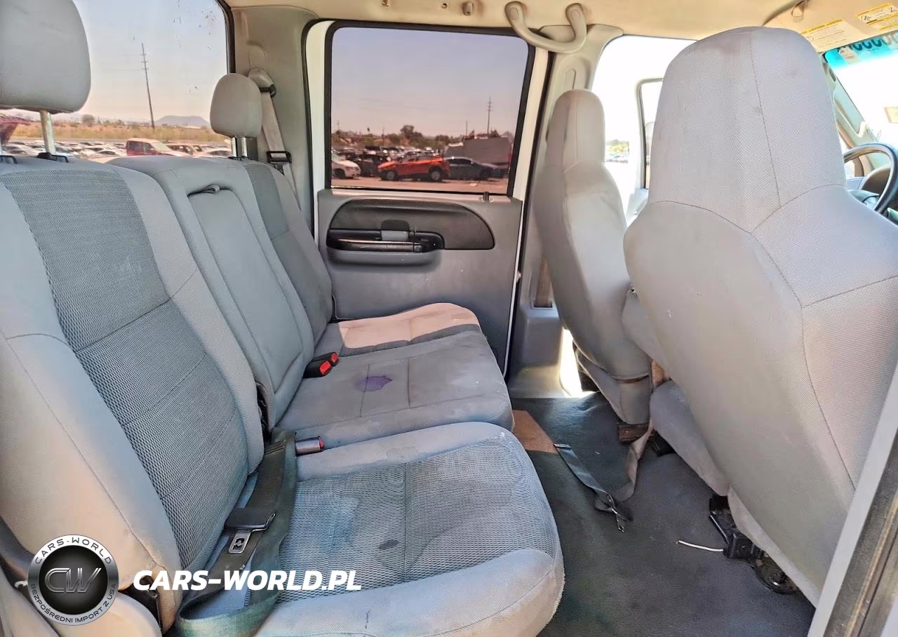 2005 Ford F250 Super Duty VIN:1FTSW21P55EA48571 - 10