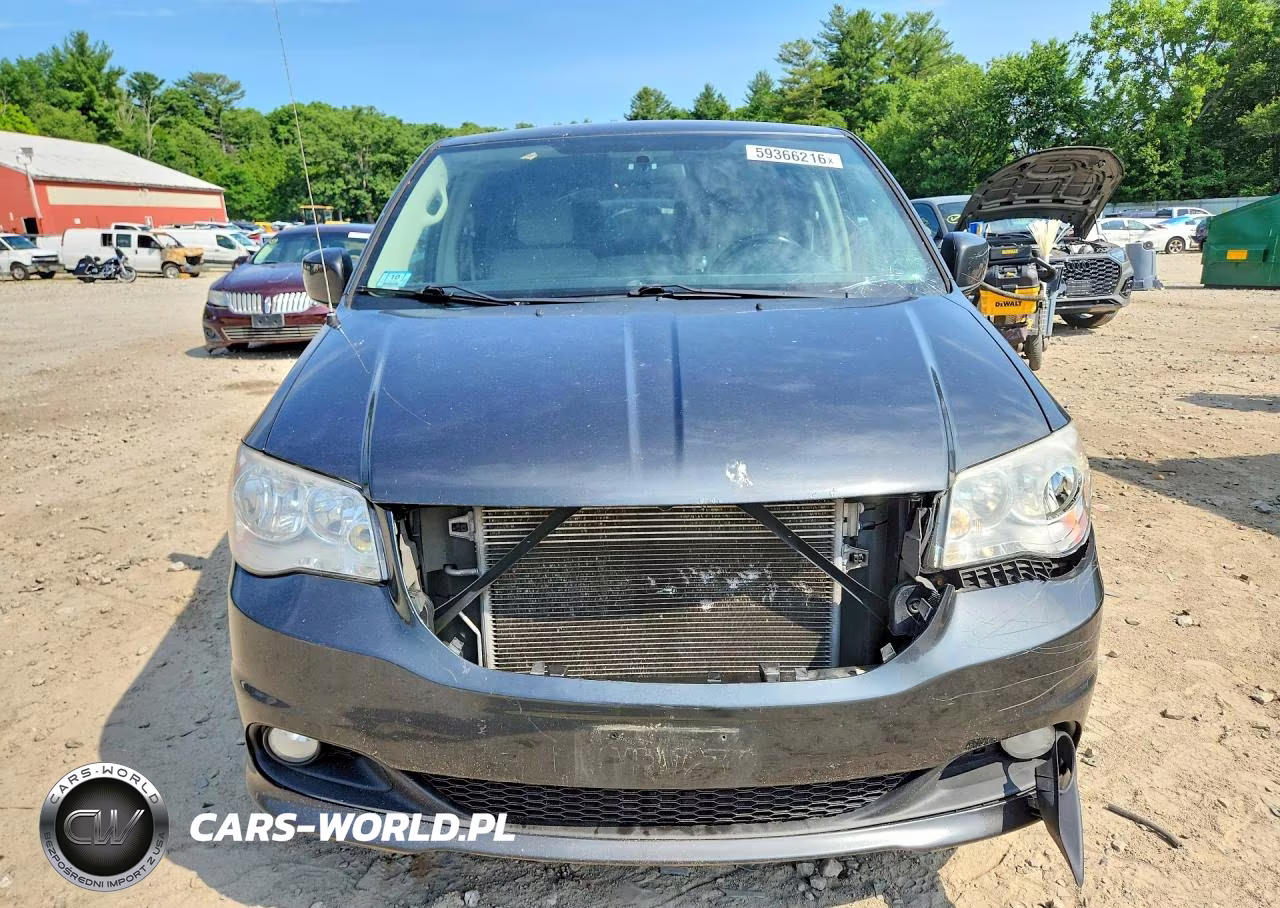 2012 Dodge Grand Caravan Crew VIN:2C4RDGDG3CR172142 - 5