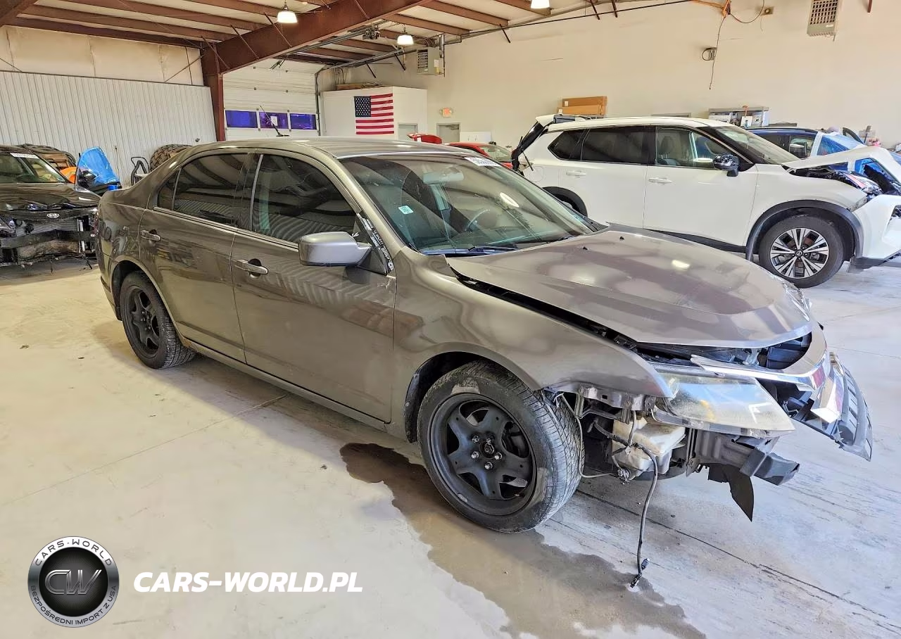 2011 Ford Fusion Se VIN:3FAHP0HA2BR320568 - 4