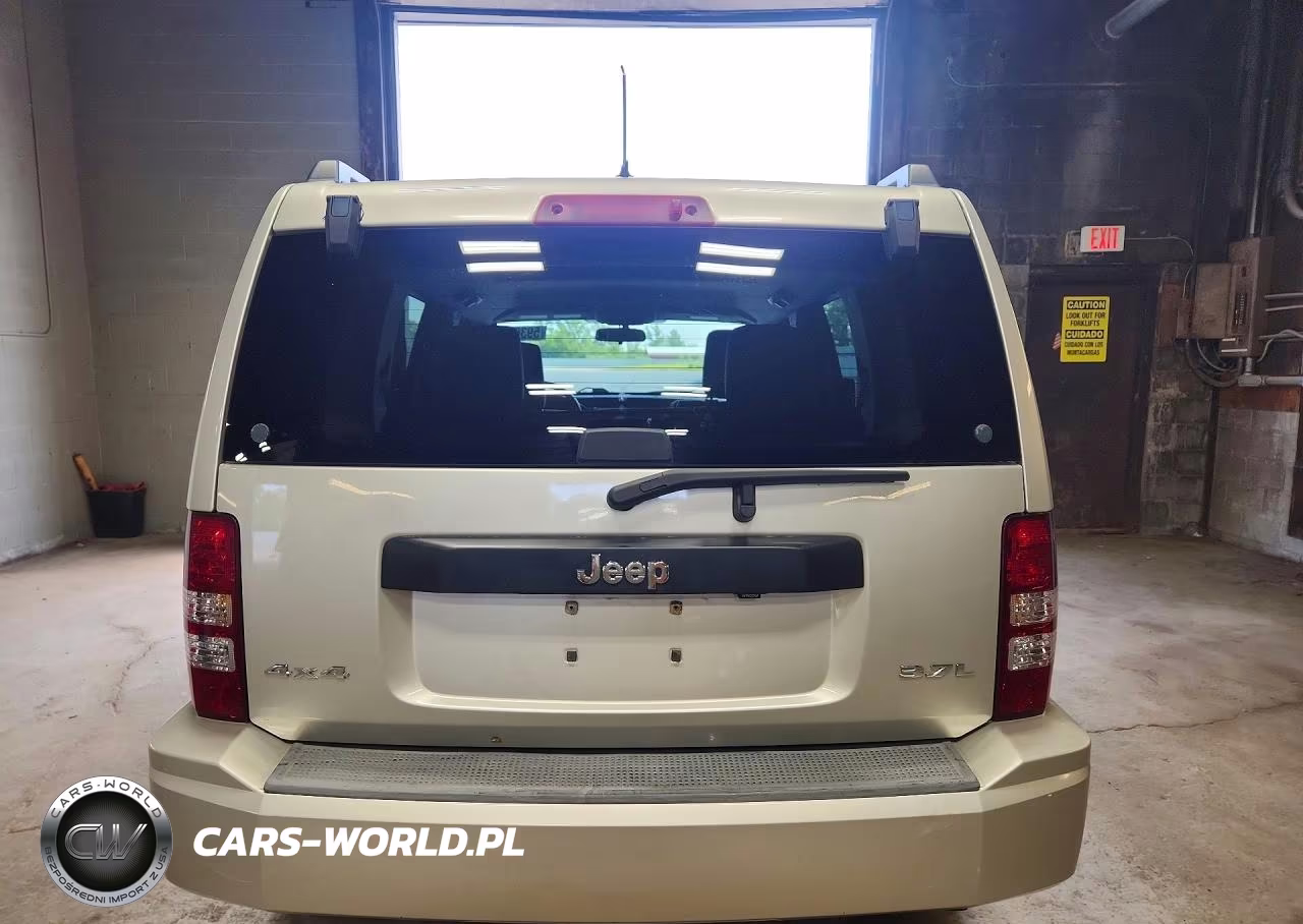 2008 Jeep Liberty Sport VIN:1J8GN28K08W269800 - 6