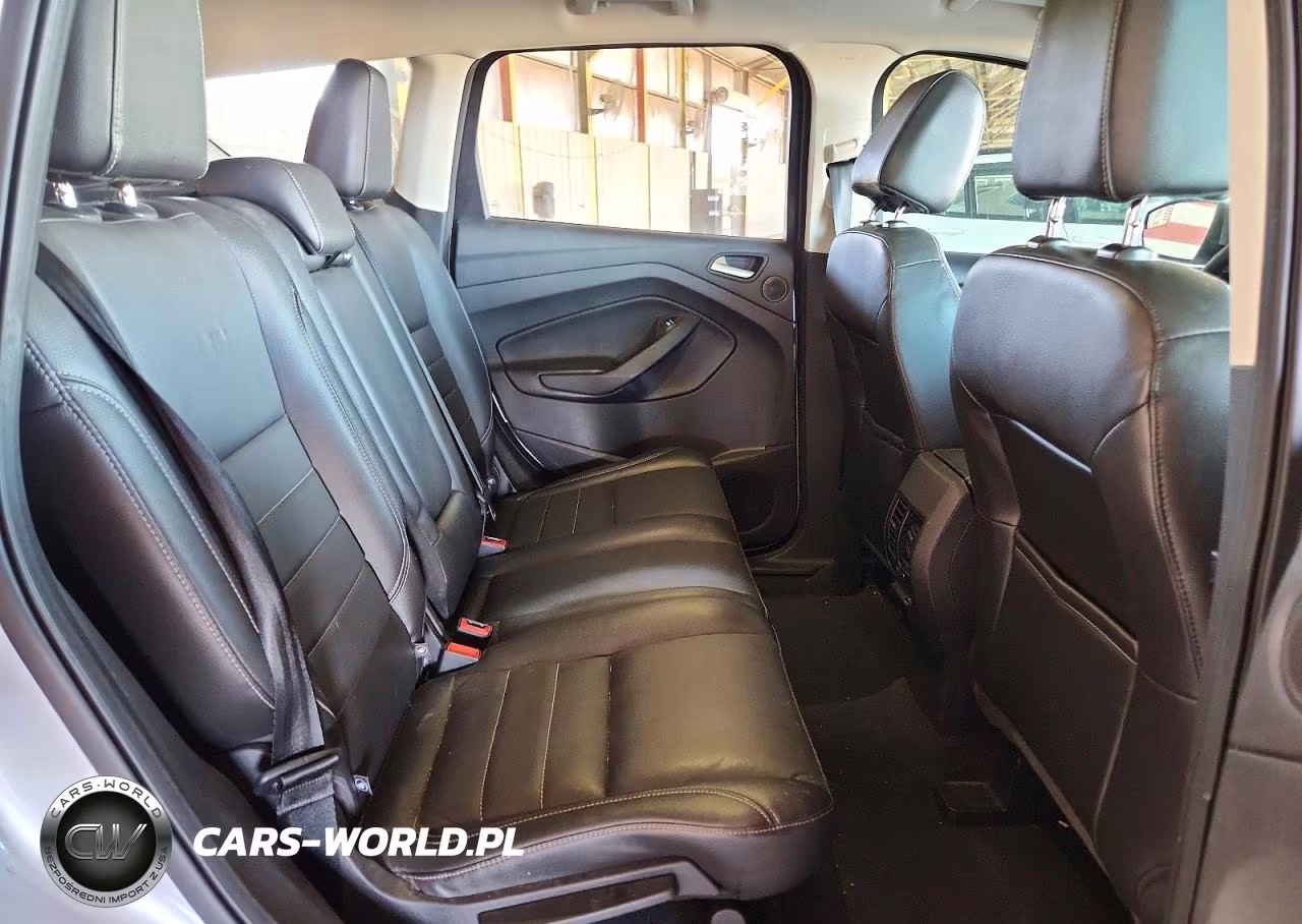 2015 Ford Escape Titanium VIN:1FMCU0JXXFUB36064 - 10