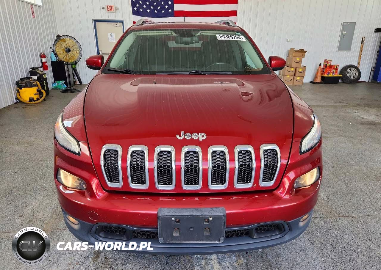 2014 Jeep Cherokee Latitude VIN:1C4PJLCB9EW249556 - 5