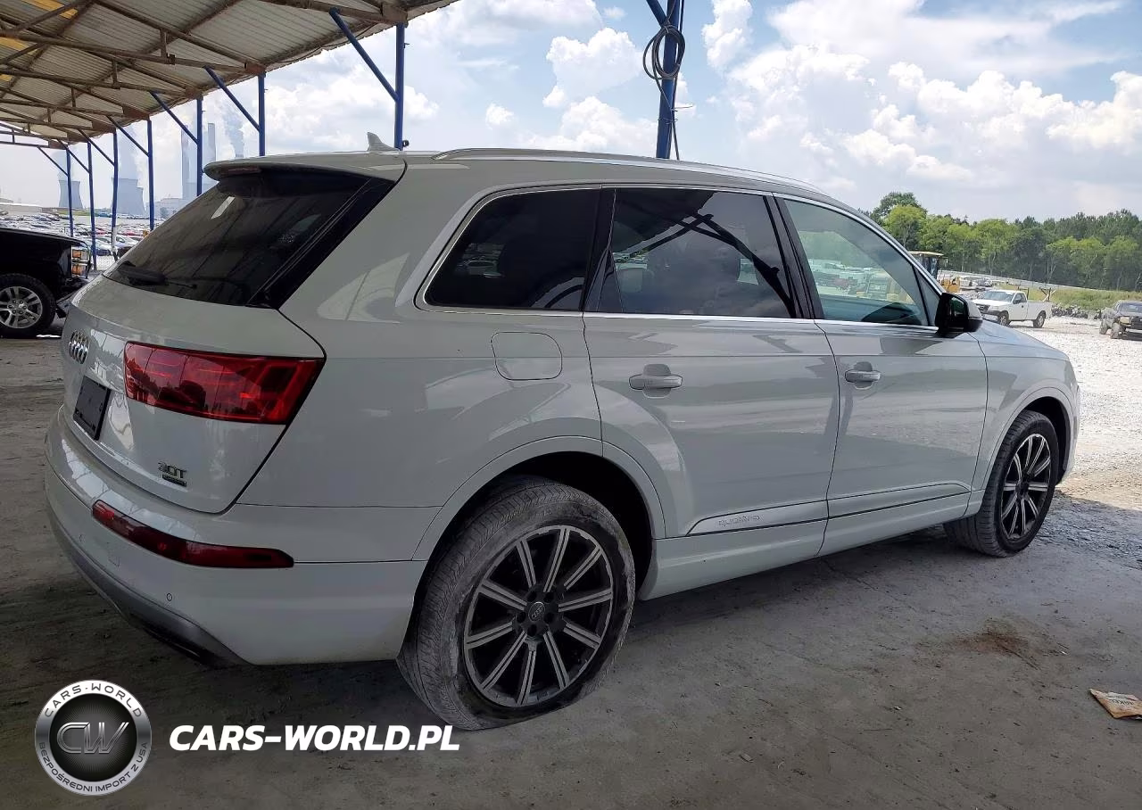 2017 Audi Q7 Prestige VIN:WA1VAAF72HD011111 - 3