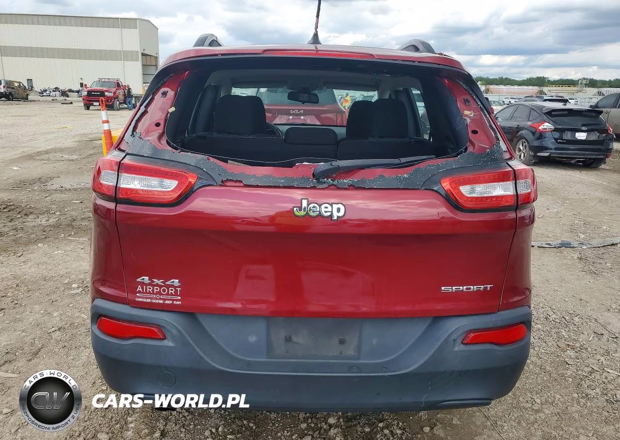 2015 Jeep Cherokee Sport VIN:1C4PJMAB8FW762923 - 6