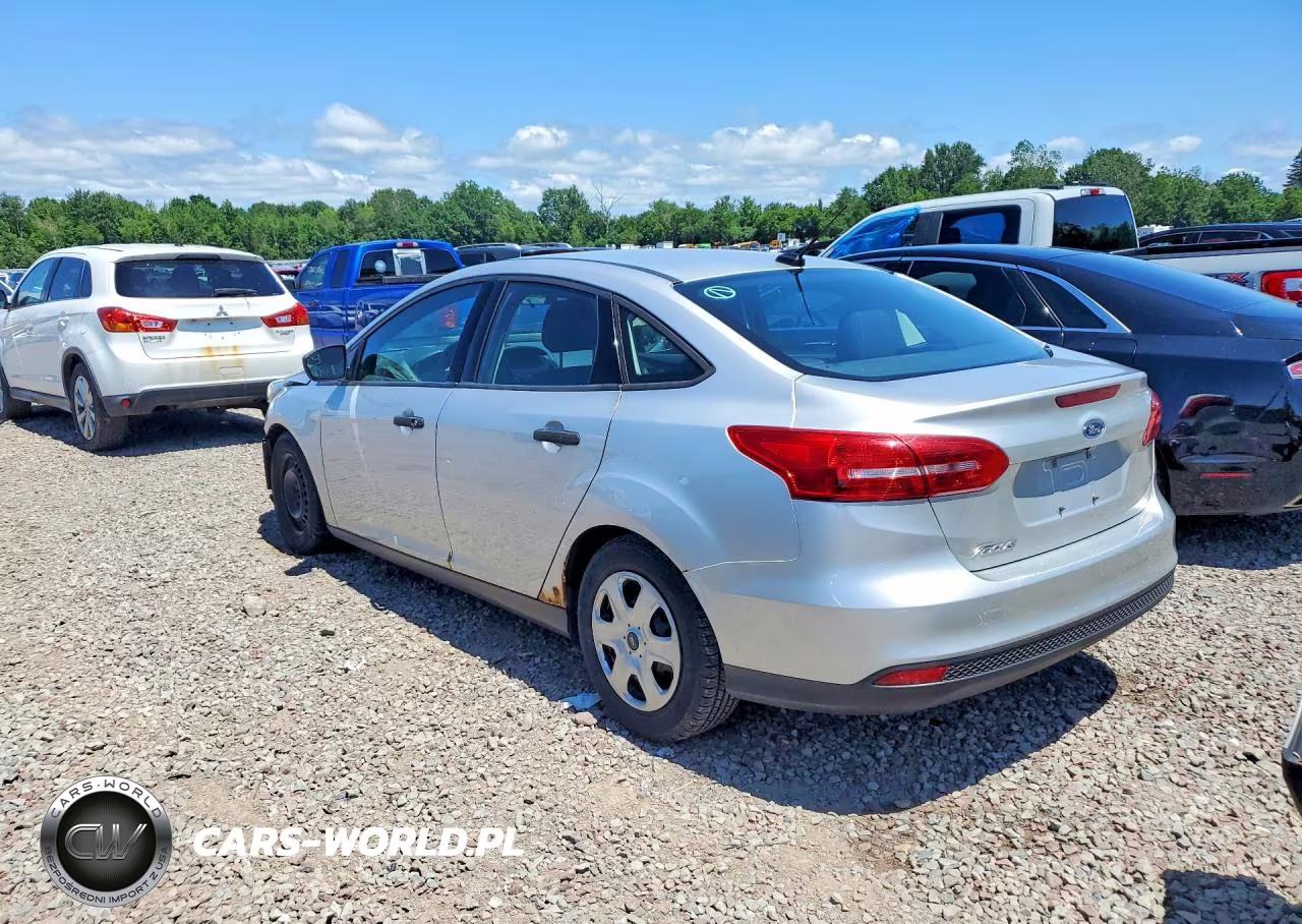 2016 Ford Focus S VIN:1FADP3E26GL304036 - 2