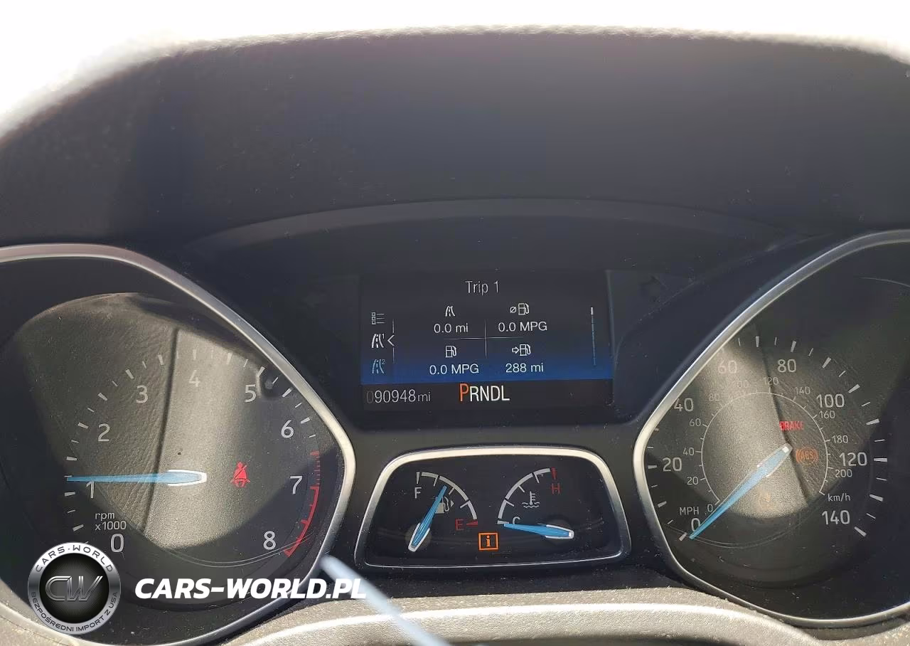 2016 Ford Focus S VIN:1FADP3E26GL304036 - 9