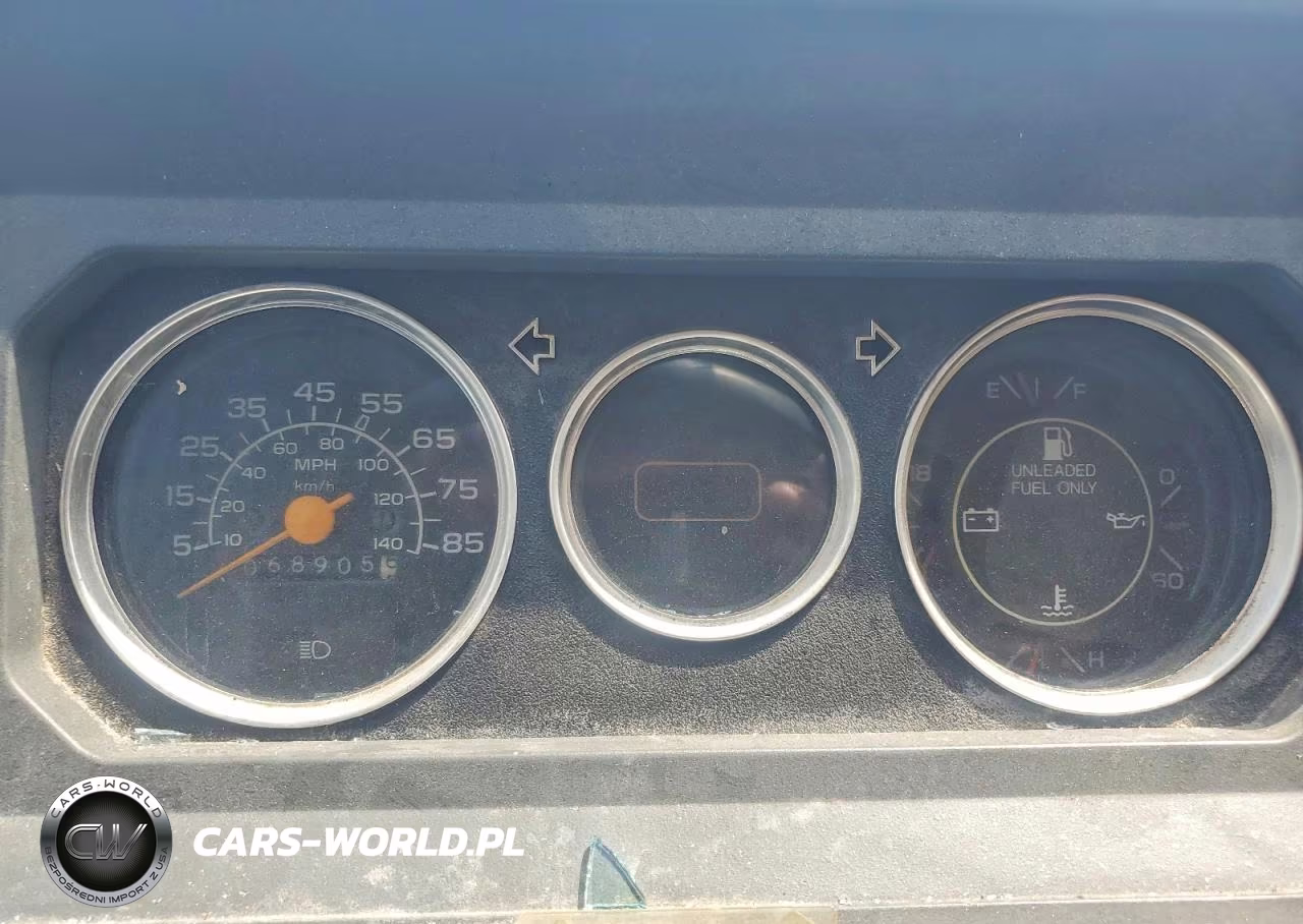1990 Chevrolet P Series Rv VIN:1GBKP37N4L3314104 - 8