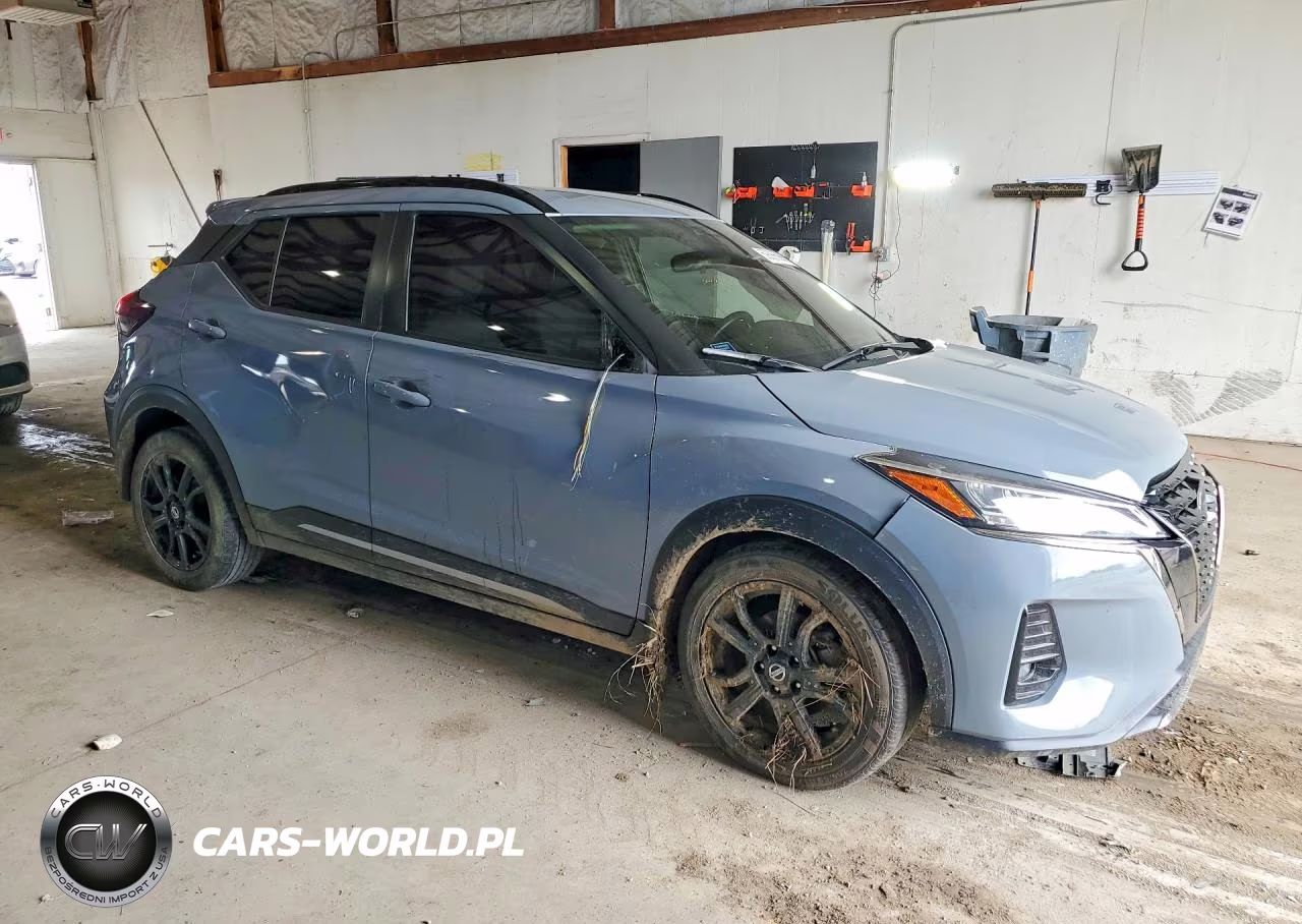 2021 Nissan Kicks Sr VIN:3N1CP5DV7ML502494 - 4