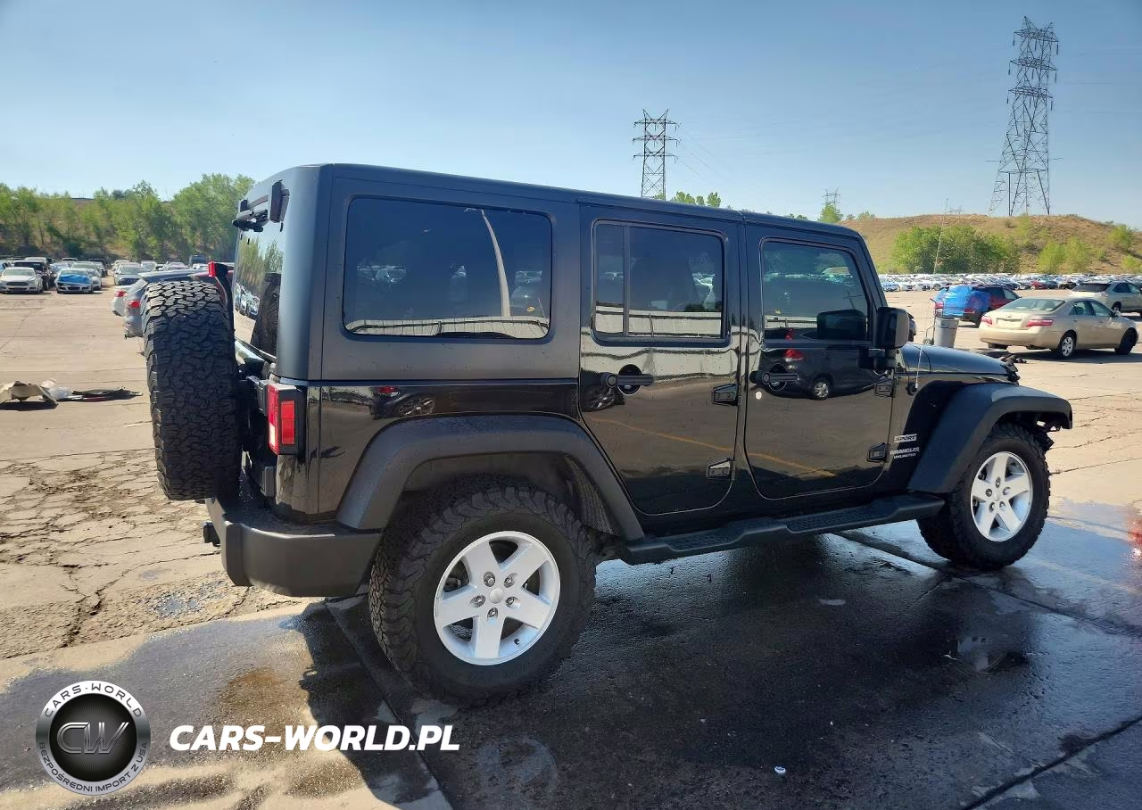 2017 Jeep Wrangler Unlimited Sport VIN:1C4BJWDG8HL695306 - 3