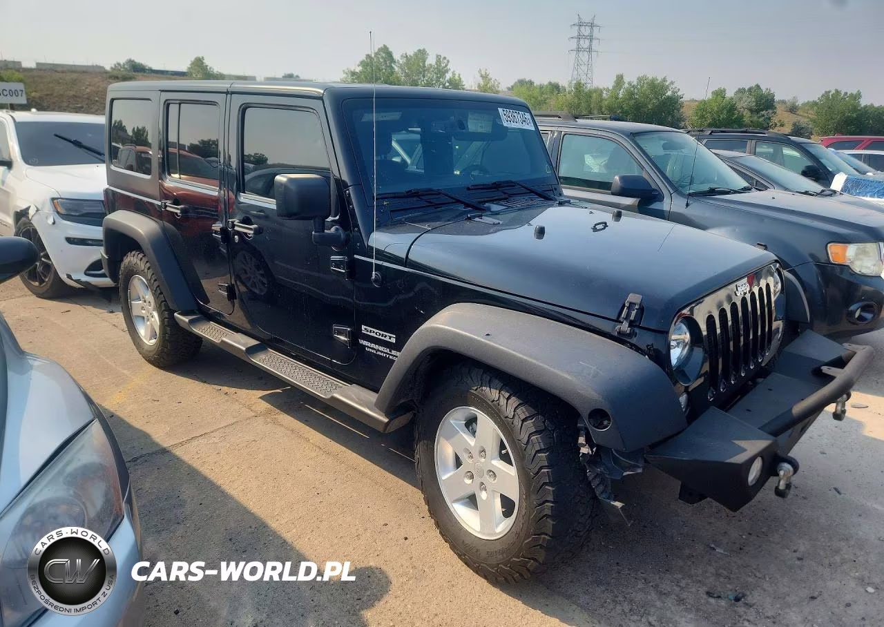 2017 Jeep Wrangler Unlimited Sport VIN:1C4BJWDG8HL695306 - 4