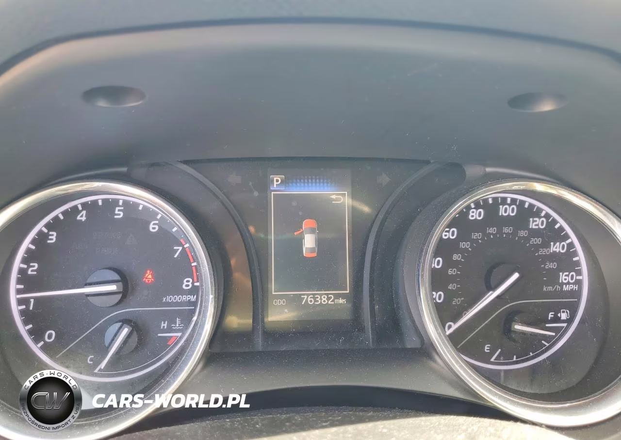 2019 Toyota Camry L VIN:4T1B11HK2KU697499 - 9