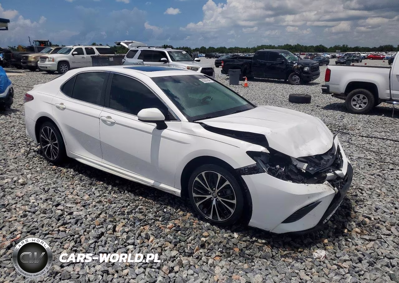 2018 Toyota Camry Se VIN:4T1B11HK0JU022524 - 4