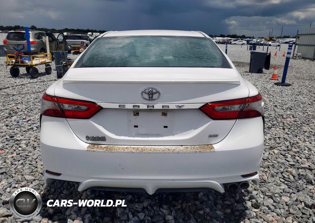 2018 Toyota Camry Se VIN:4T1B11HK0JU022524 - 6