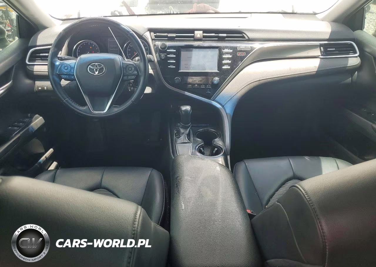 2018 Toyota Camry Se VIN:4T1B11HK0JU022524 - 8