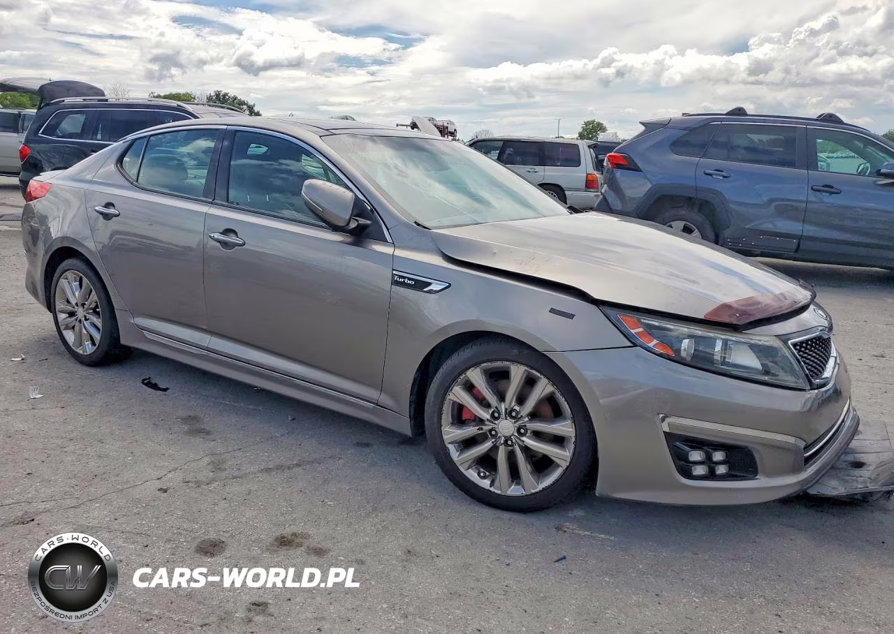 2015 Kia Optima Sx VIN:5XXGR4A65FG475813 - 4